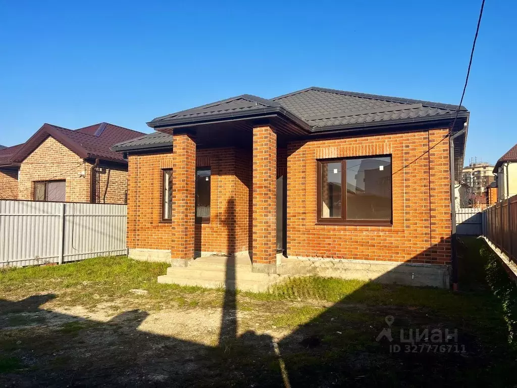 Коттедж в Адыгея, Тахтамукайский район, Яблоновский пгт Дорожная ул. ... - Фото 1