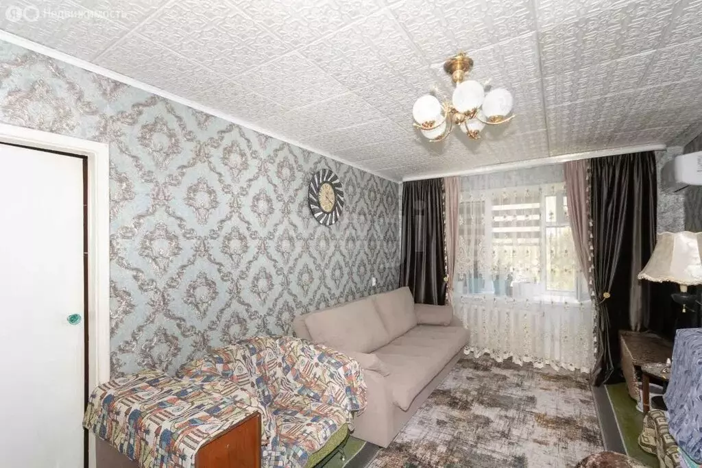 3-комнатная квартира: Ишим, улица Шаронова, 5 (59.9 м) - Фото 0