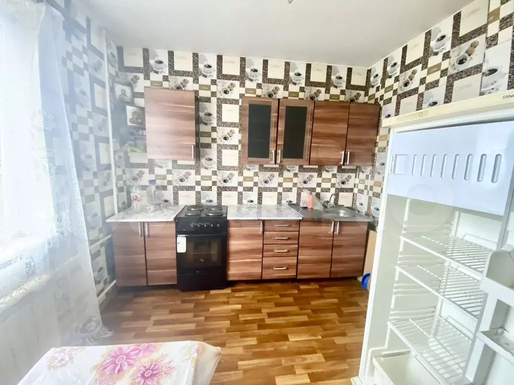 1-к. квартира, 38 м, 4/17 эт. - Фото 0