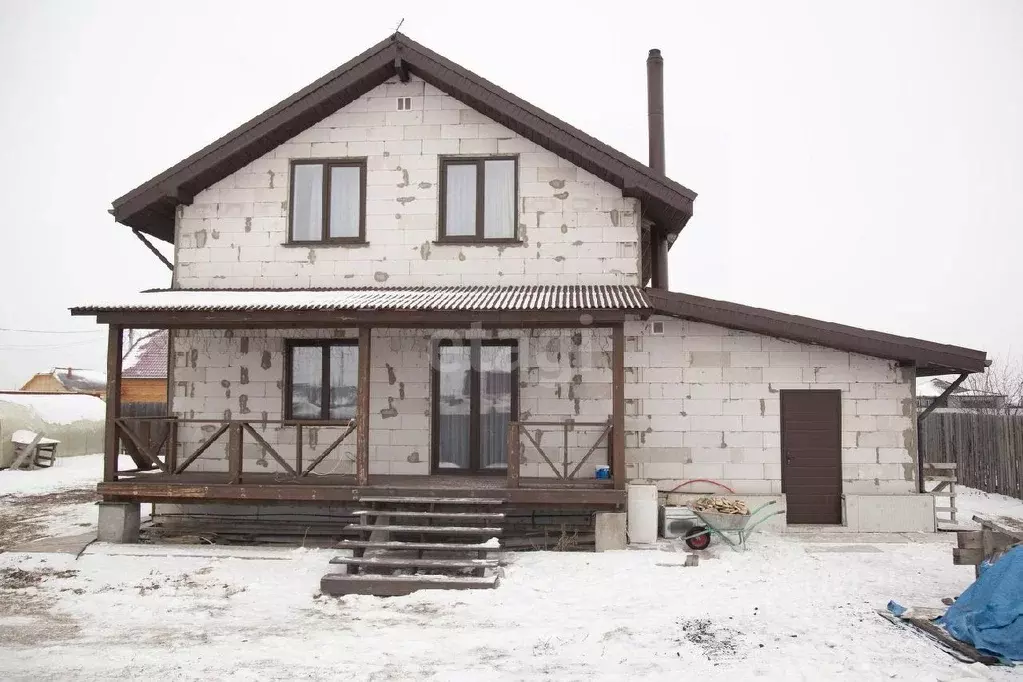 Дом в Хакасия, Усть-Абаканский район, с. Калинино  (177 м) - Фото 1