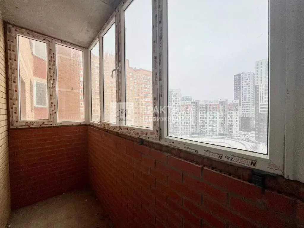 Продается 3-комнатная квартира - Фото 1