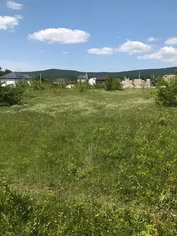 Участок в Краснодарский край, Новороссийск городской округ, Раевская ... - Фото 0