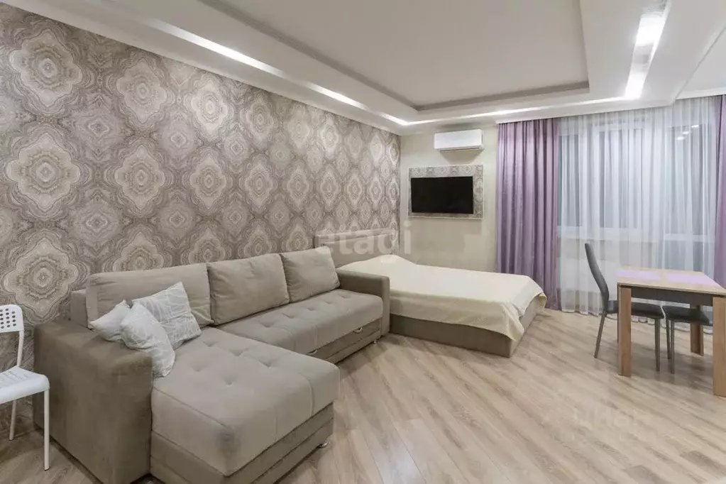 Студия Тюменская область, Тюмень ул. Дмитрия Менделеева, 2 (29.2 м) - Фото 1