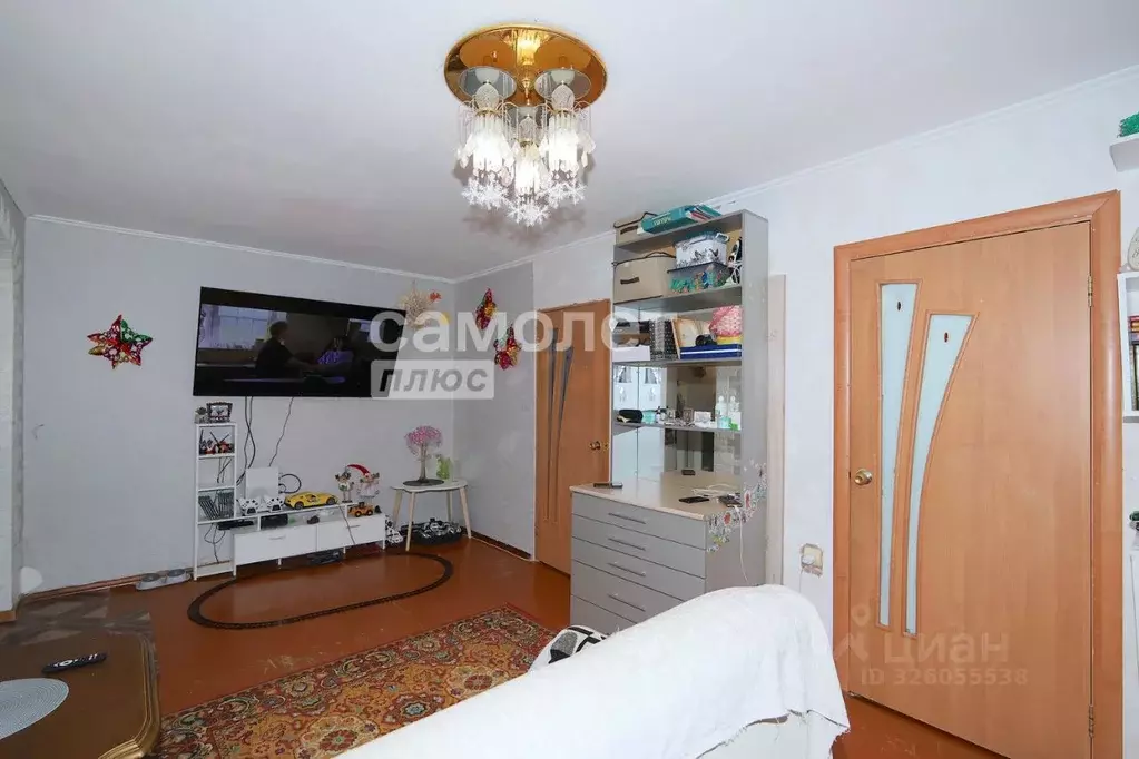 3-к кв. Кемеровская область, Кемерово ул. Ворошилова, 11 (47.5 м) - Фото 2