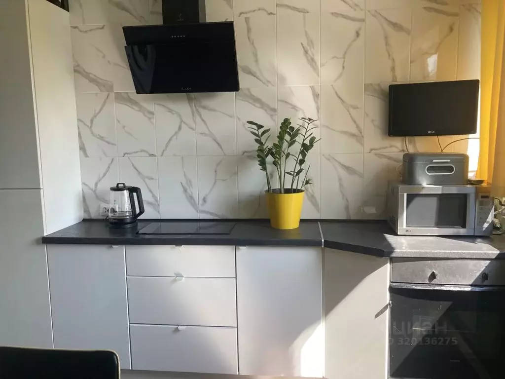 3-к кв. Санкт-Петербург Петергофское ш., 21К3 (65.0 м) - Фото 1