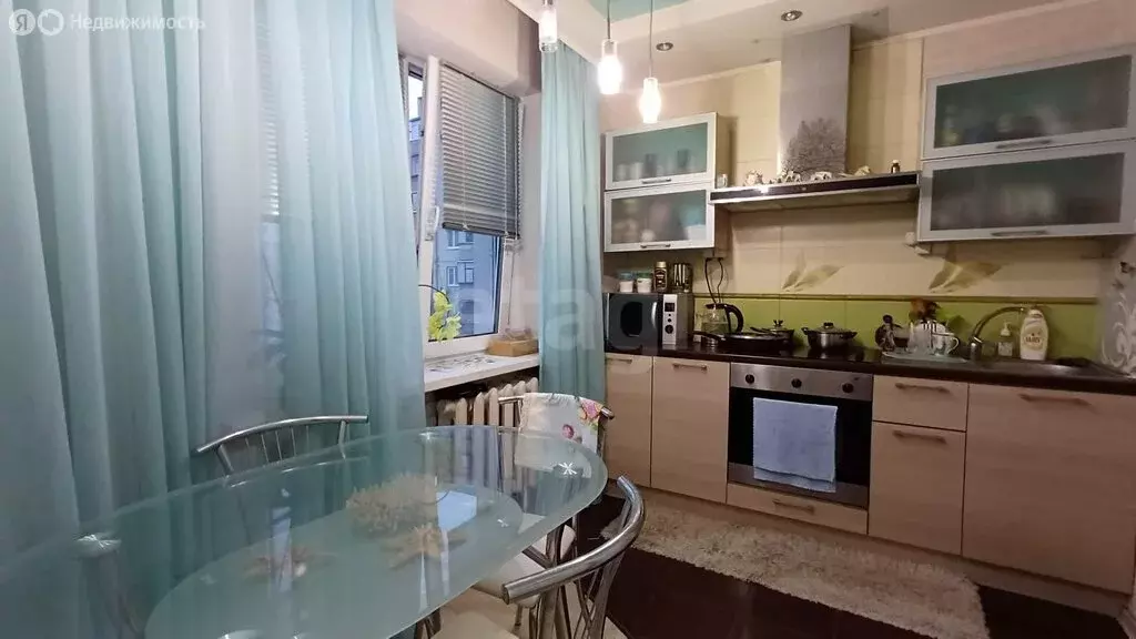 3-комнатная квартира: Белгород, улица Щорса, 46 (60 м) - Фото 1