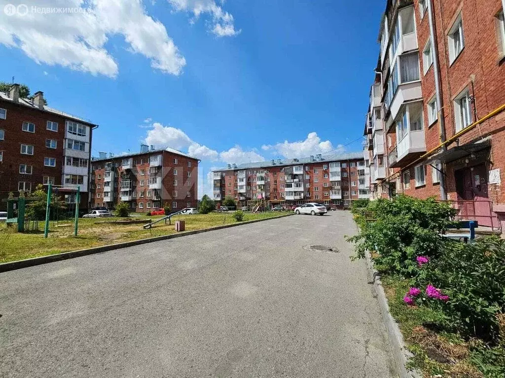 1-комнатная квартира: Кемерово, проспект Шахтёров, 75 (30.4 м) - Фото 0