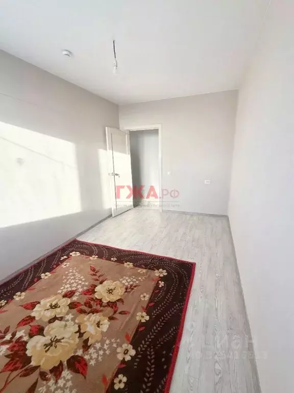 3-к кв. Саха (Якутия), Нерюнгри Р кв-л,  (71.6 м) - Фото 2