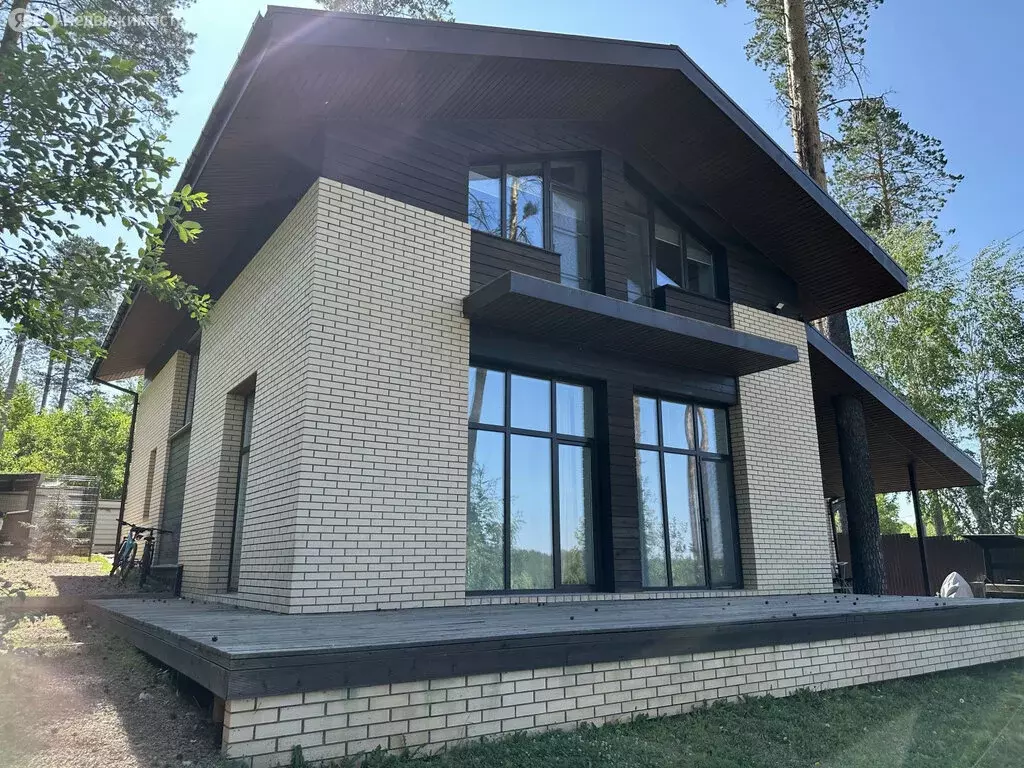 Дом в Иркутск, улица Дмитрия Давыдова, 15 (153.4 м) - Фото 0