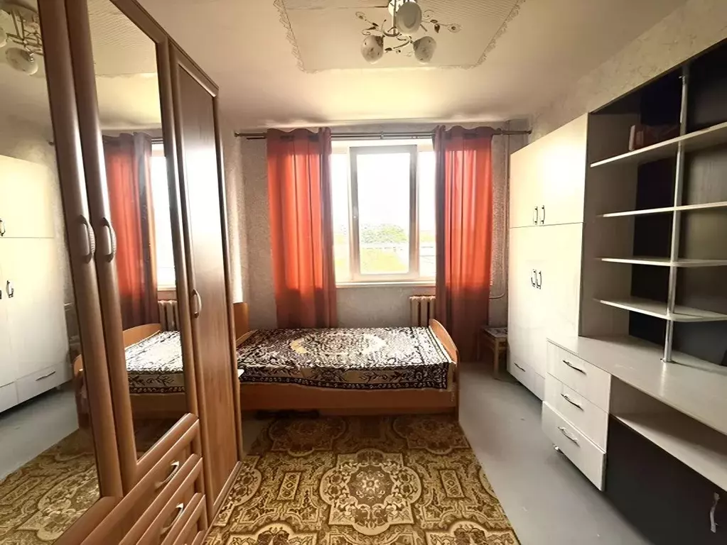 2-к кв. Ленинградская область, Тихвин 5-й мкр, 21 (44.0 м) - Фото 1