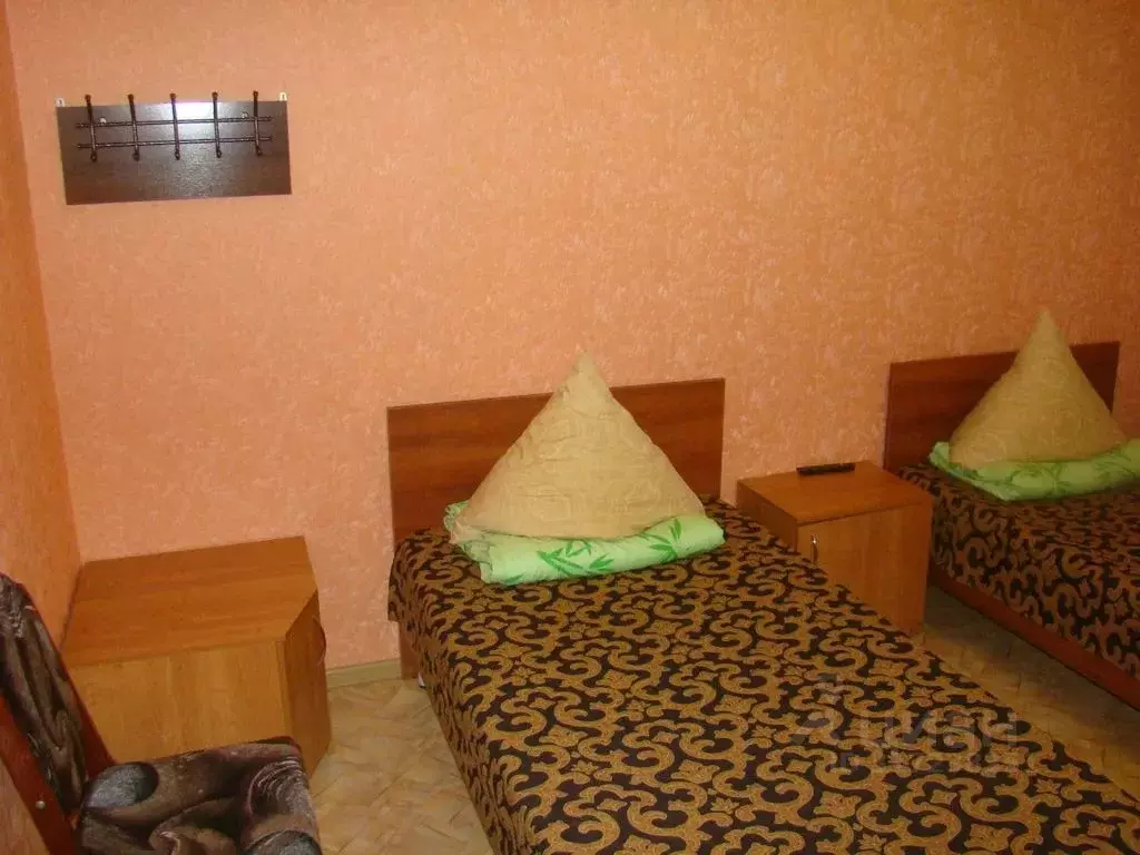 3-к кв. Астраханская область, Астрахань Курская ул., 59 (70.0 м) - Фото 0