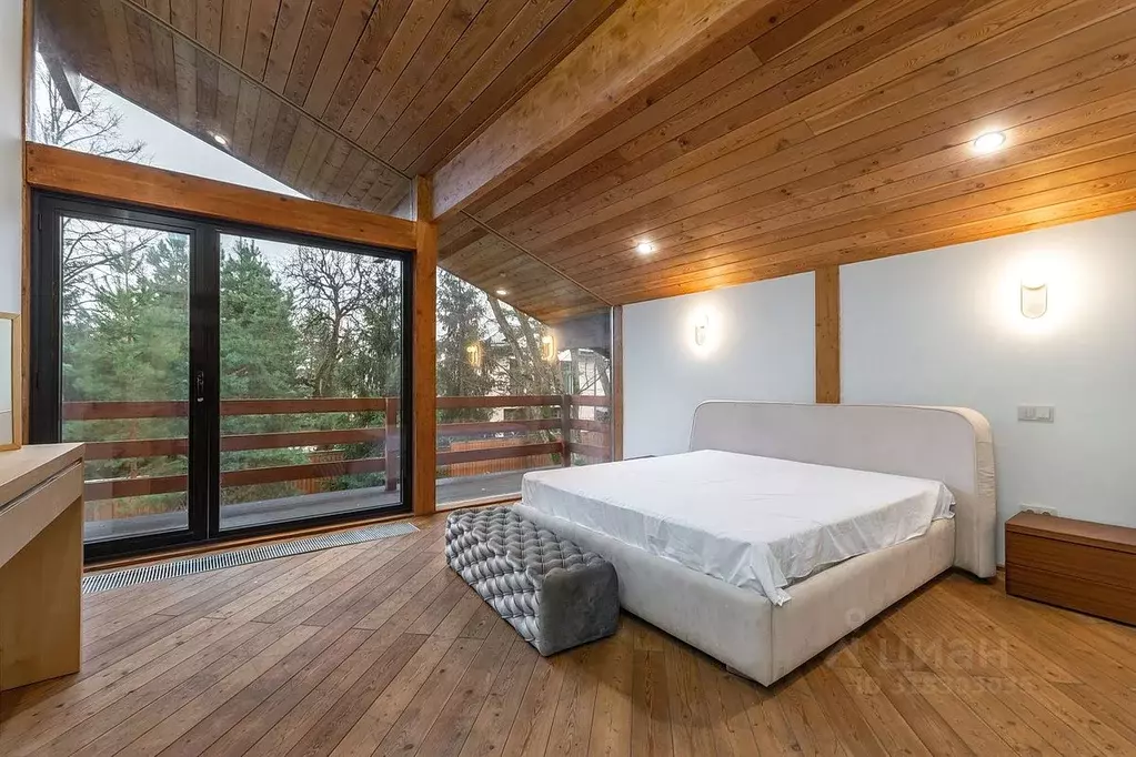 Дом в Московская область, Одинцовский городской округ, с. Знаменское  ... - Фото 1