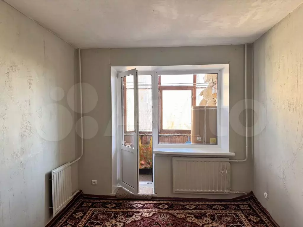 Комната 24 м в 6-к., 7/15 эт. - Фото 0
