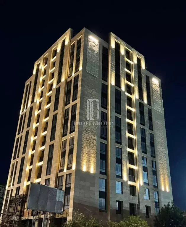 2-к кв. Дагестан, Махачкала ул. Ирчи Казака (85.0 м) - Фото 0
