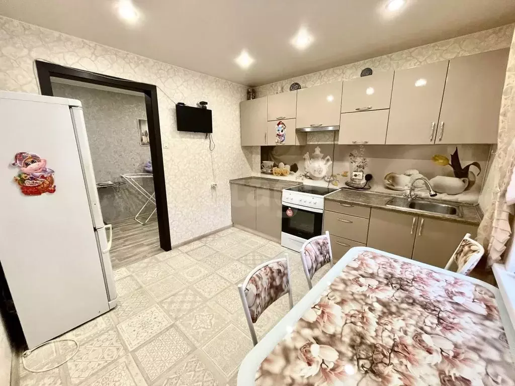 2-к кв. Воронежская область, Воронеж ул. Чапаева, 122А (63.0 м) - Фото 1