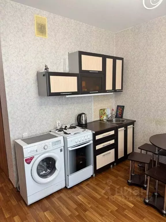 Студия Красноярский край, Красноярск ул. Борисова, 42 (24.0 м) - Фото 1