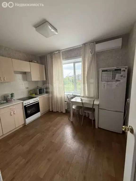 2-комнатная квартира: Искитим, микрорайон Индустриальный, 37 (56.4 м) - Фото 2