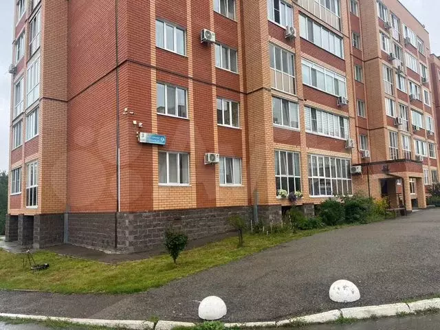 2-к. квартира, 60 м, 1/6 эт. - Фото 0