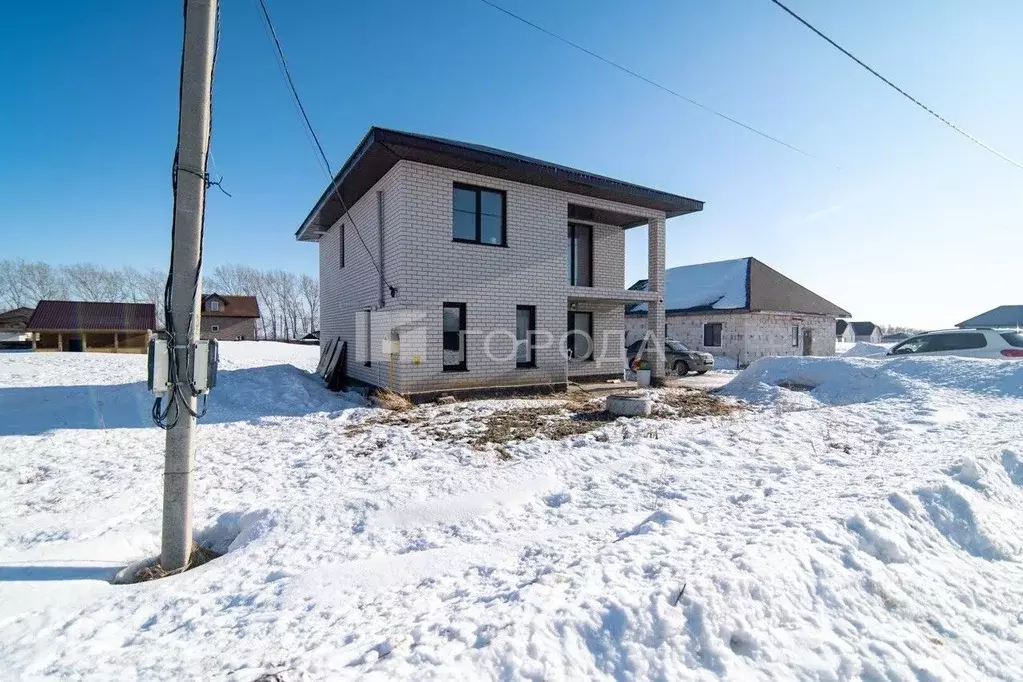 Дом в Алтайский край, Барнаул городской округ, пос. Центральный ул. ... - Фото 1