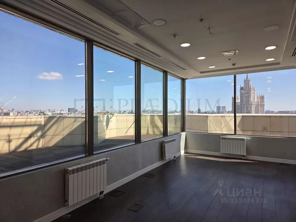 Офис в Москва Овчинниковская наб., 20С1 (1255 м) - Фото 2