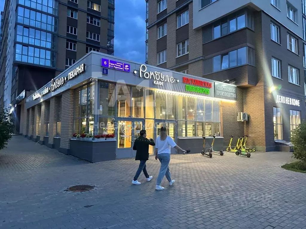 Торговая площадь в Челябинская область, Челябинск просп. Героя России ... - Фото 0