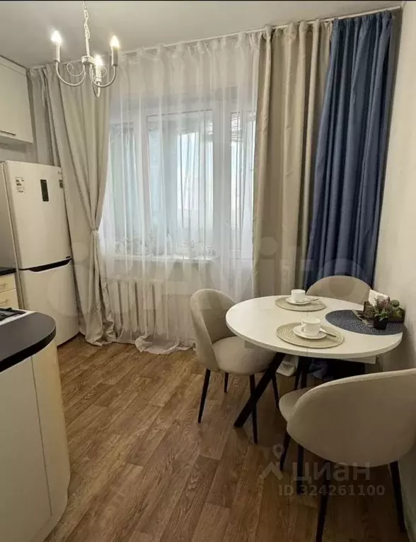 1-к кв. Саратовская область, Балаково Волжская ул., 27 (37.1 м) - Фото 1