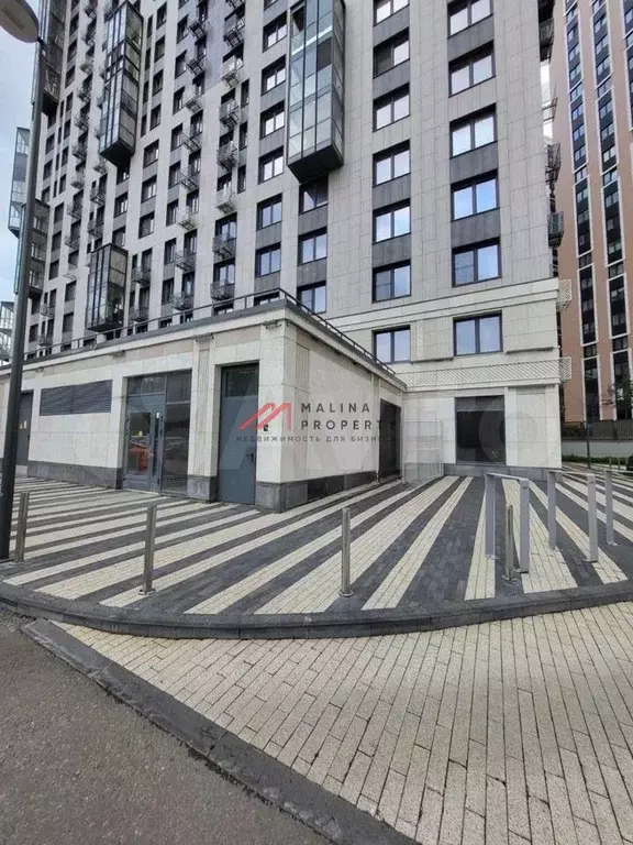Продажа торгового помещения в ЖК Талисман на Водном - Фото 1