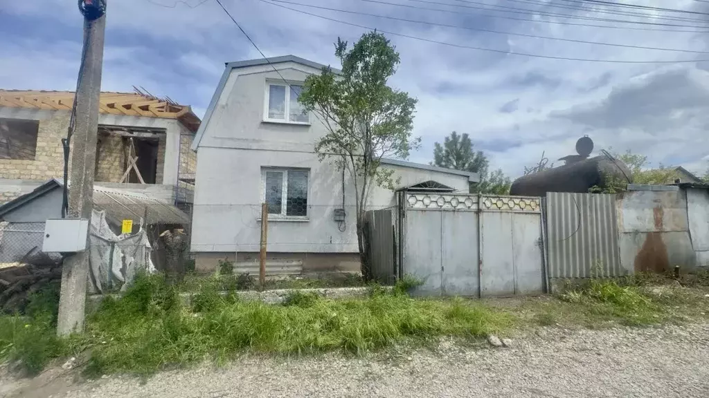 Дом в Крым, Симферополь ул. 25-я Коллективных Садов, 164 (93 м) - Фото 2