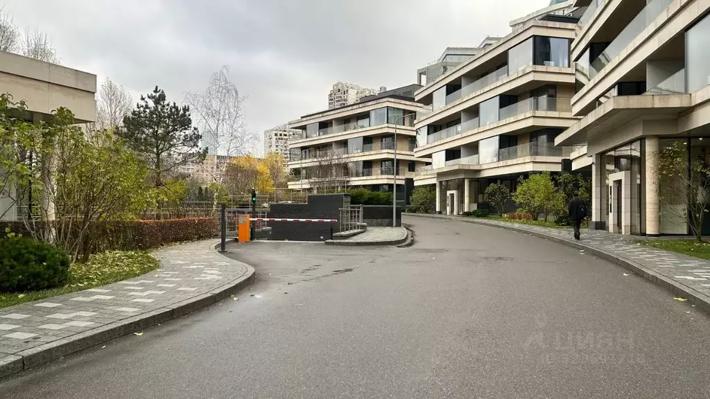 Гараж в Москва Снегири Эко жилой комплекс (19 м) - Фото 1