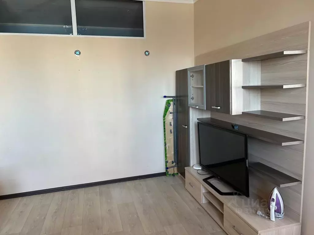 1-к кв. Саха (Якутия), Якутск ул. Петровского, 29/4 (39.5 м) - Фото 1