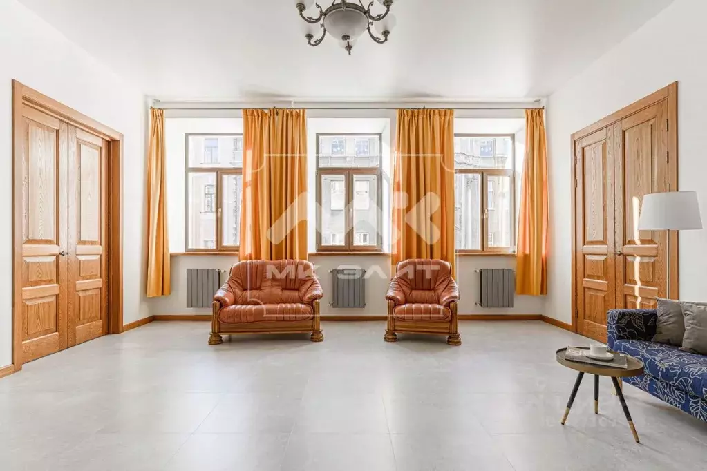 6-к кв. Санкт-Петербург Верейская ул., 8 (178.8 м) - Фото 1