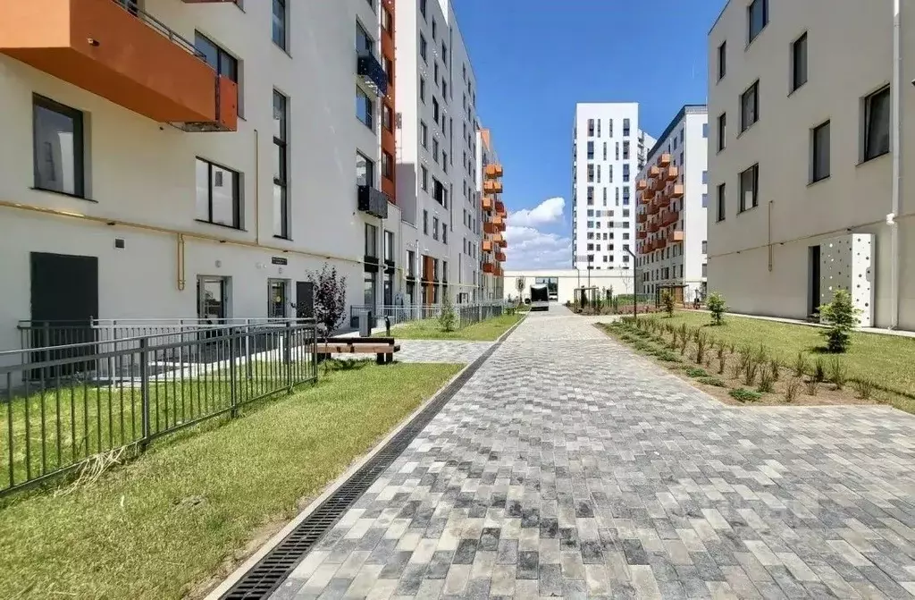 3-к кв. Крым, Симферополь просп. Александра Суворова, 15к3 (73.0 м) - Фото 1