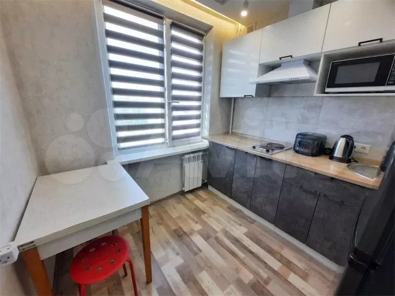 2-к. квартира, 45 м, 9/9 эт. - Фото 0