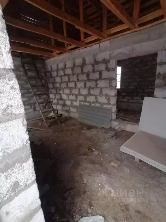Дом в Смоленская область, Ярцевский муниципальный округ, д. Михейково ... - Фото 1