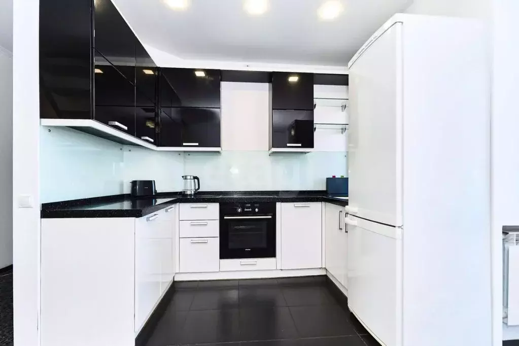 3-к кв. Томская область, Томск ул. Мусы Джалиля, 31 (84.3 м) - Фото 1