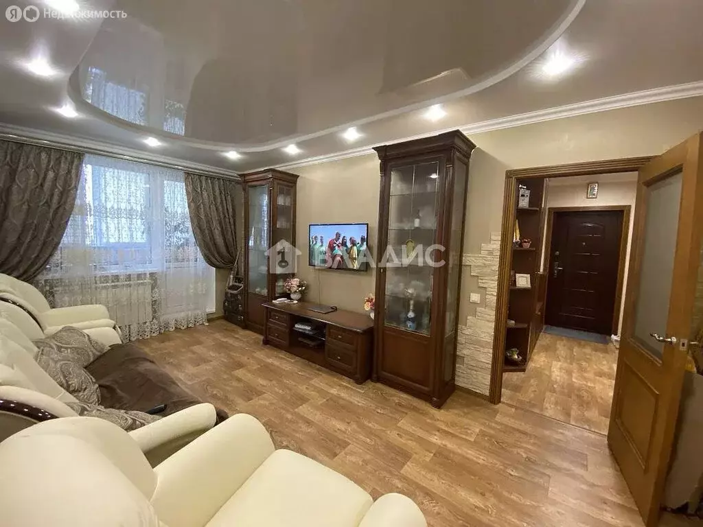 3-комнатная квартира: Белгород, улица Есенина, 50 (68.3 м) - Фото 0
