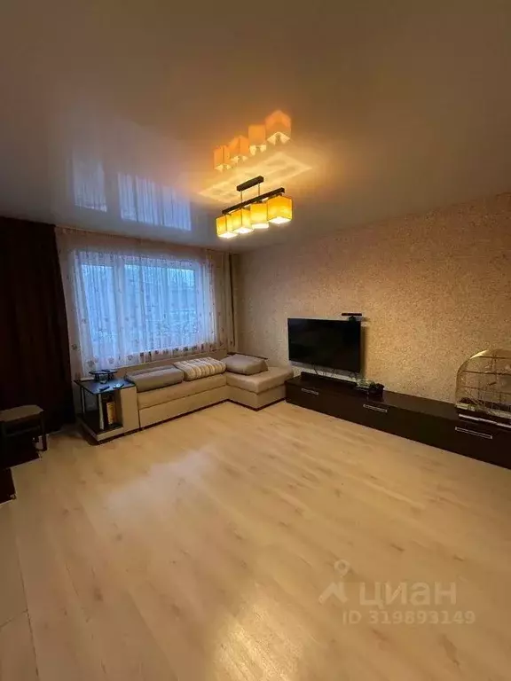 3-к кв. Томская область, Томск ул. Косарева, 8 (65.4 м) - Фото 0