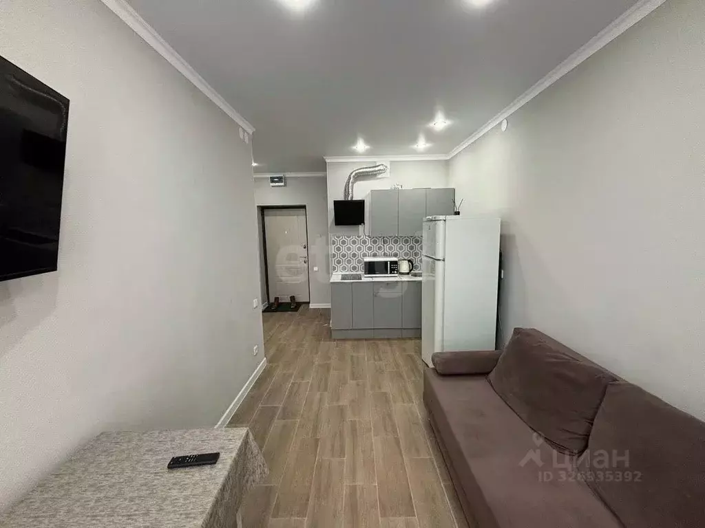 1-к кв. Тюменская область, Тюмень ул. Республики, 204к6 (32.3 м) - Фото 1