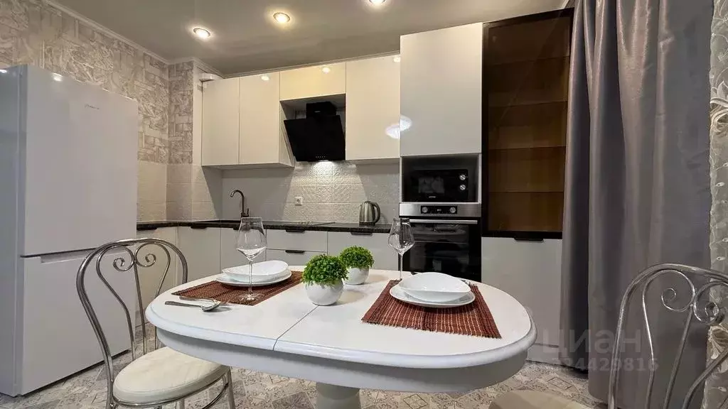 1-к кв. Башкортостан, Уфа ул. Пархоменко, 123 (38.0 м) - Фото 1