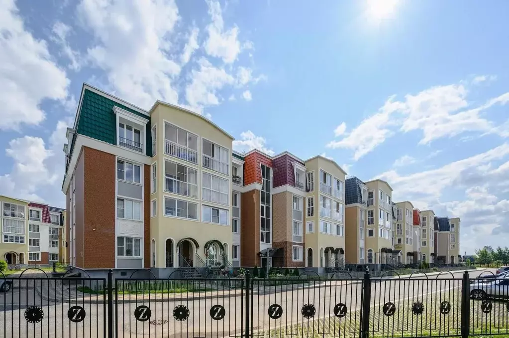 3-к кв. Кировская область, Киров ул. Энтузиастов, 64 (69.8 м) - Фото 0
