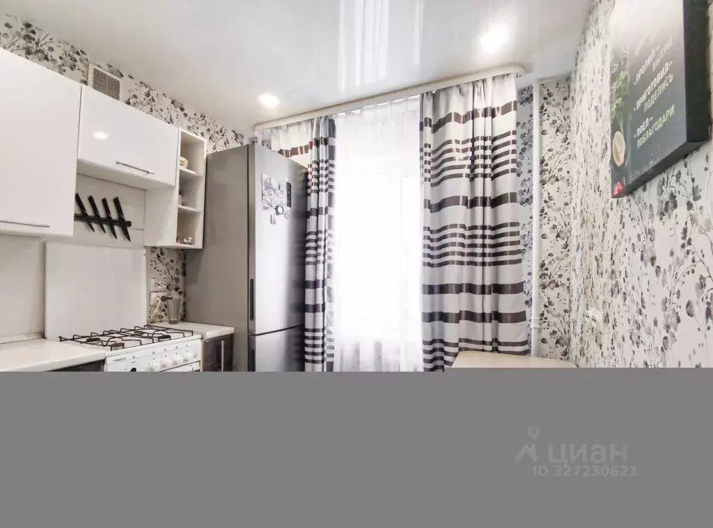 2-к кв. Вологодская область, Череповец ул. Ленина, 103 (45.8 м) - Фото 1
