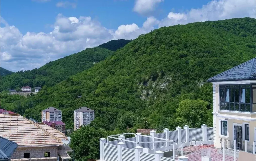Дом в Краснодарский край, Туапсе Киевская ул., 92А (177 м) - Фото 1