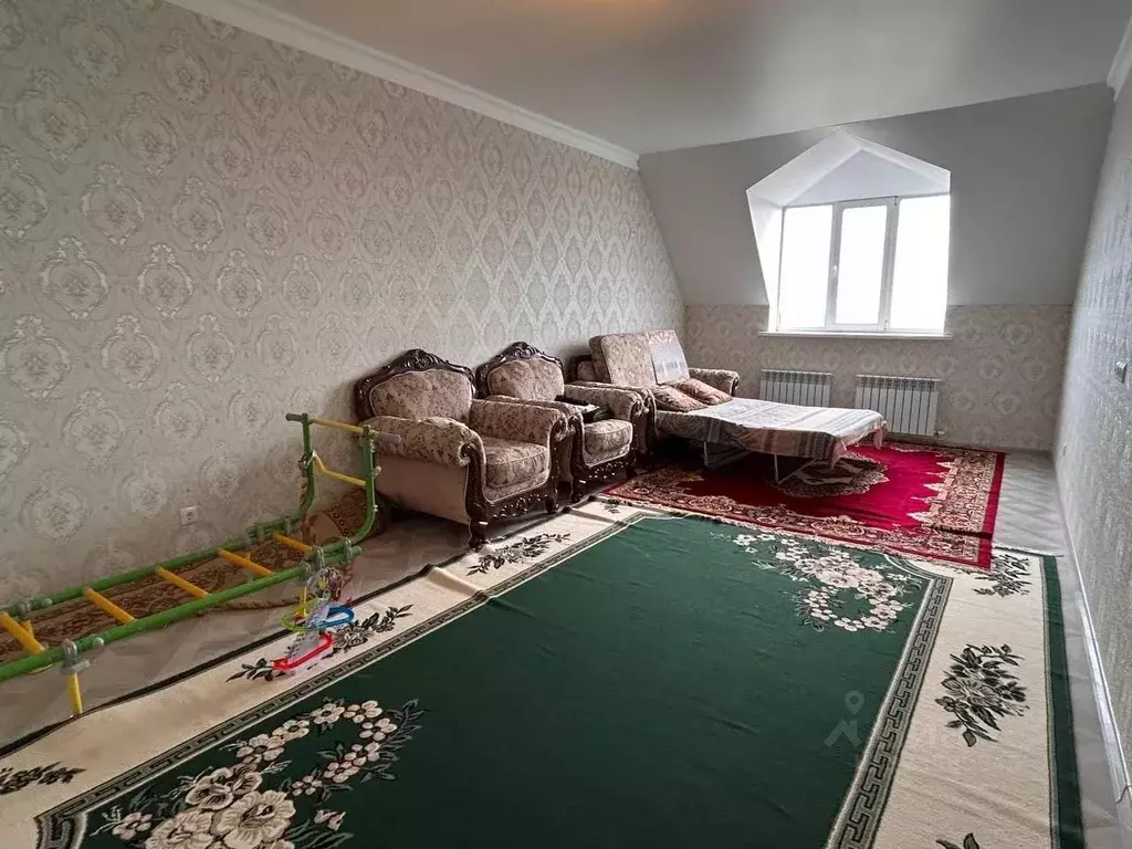 2-к кв. Дагестан, Каспийск ул. Кирова, 68А (82.0 м) - Фото 1