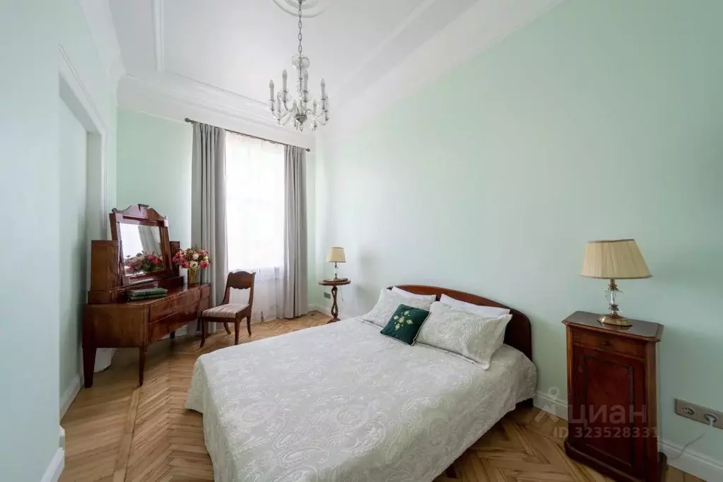 4-к кв. Санкт-Петербург наб. Реки Мойки, 1/8 (120.0 м) - Фото 2