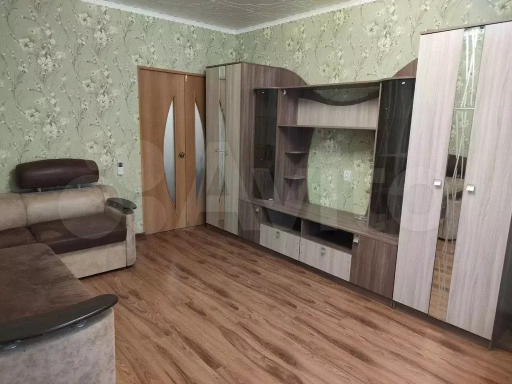 1-к. квартира, 40 м, 7/10 эт. - Фото 1