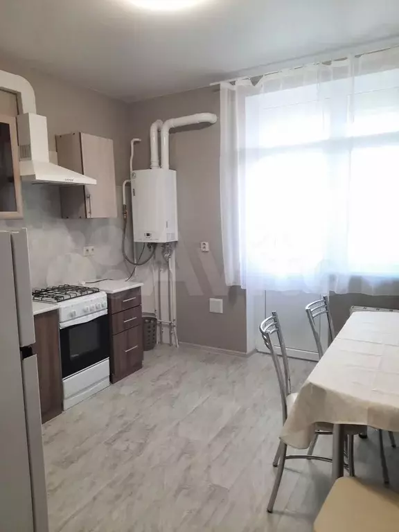 1-к. квартира, 40 м, 11/16 эт. - Фото 1