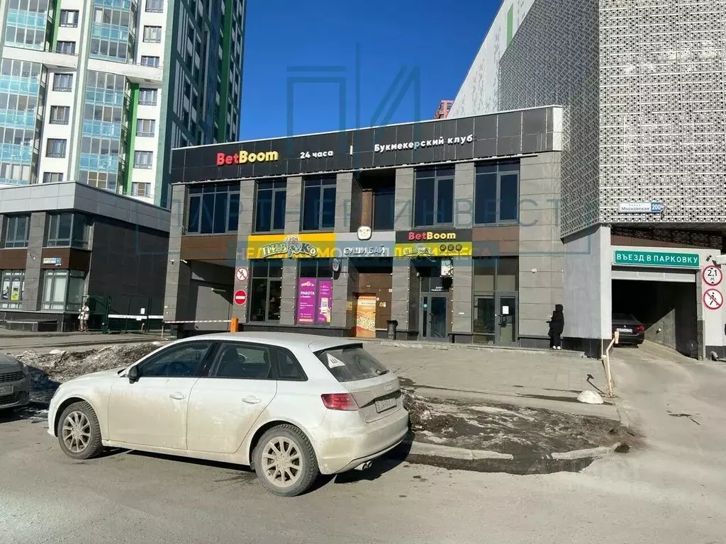 Торговая площадь в Свердловская область, Екатеринбург ул. Московская, ... - Фото 0