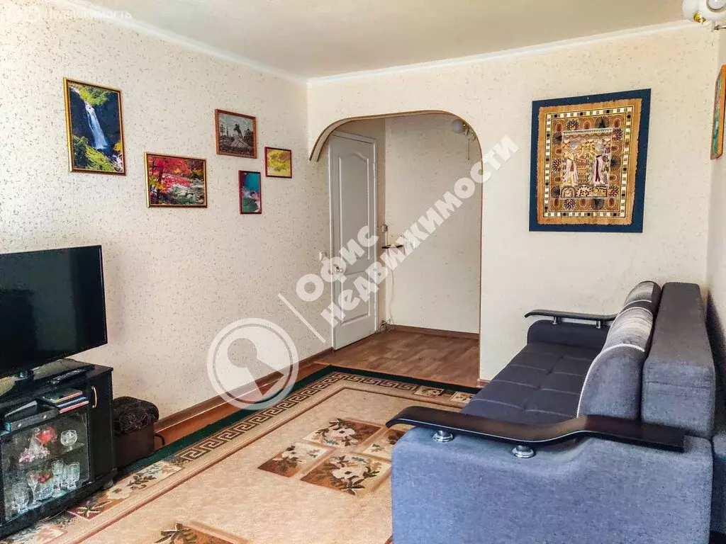 3-комнатная квартира: Пенза, улица Славы, 4 (56.7 м) - Фото 1