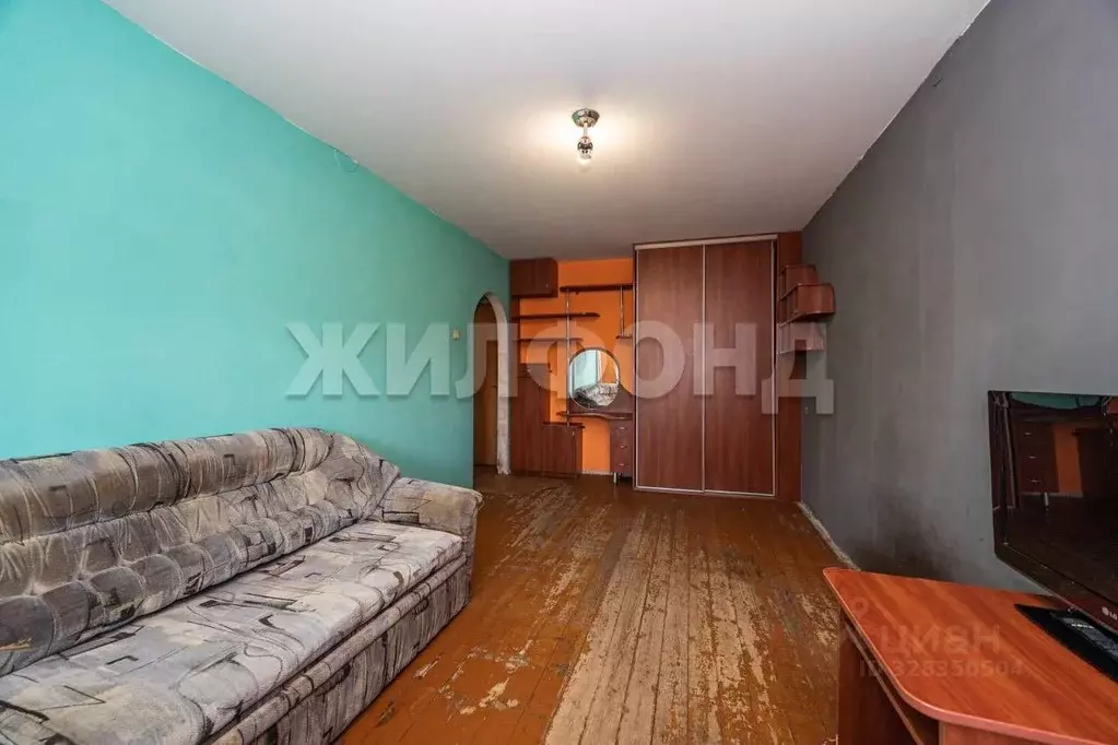 1-к кв. Алтайский край, Барнаул ул. 50 лет СССР, 8 (30.4 м) - Фото 2