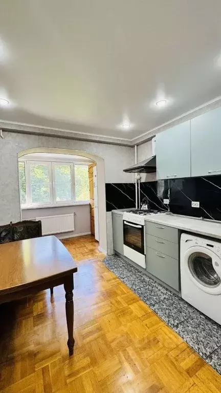 2-к кв. Краснодарский край, Туапсе ул. Калараша (56.0 м) - Фото 2